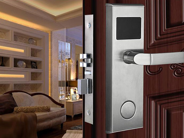 东兴24小时上门开锁公司